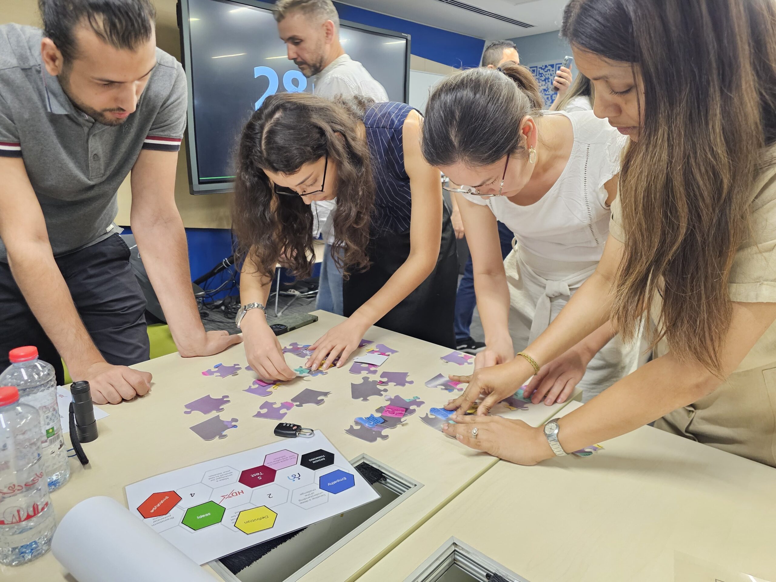 A cross-functional business game that develops strategic thinking, financial insight and collaboration across departments.